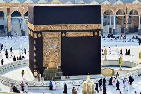 Ka’bada suratga tushish taqiqlangani haqidagi xabarlar rad etildi