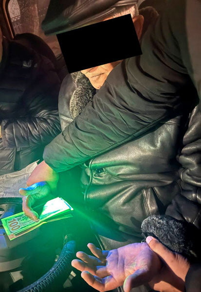 Toshkentda advokat 2 ming dollar pora bilan qo‘lga tushdi