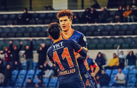 Шомуродов ва Файзуллаев гол урган ўйинда “Башакшеҳир” “Газиантеп”ни йирик ҳисобда мағлуб этди