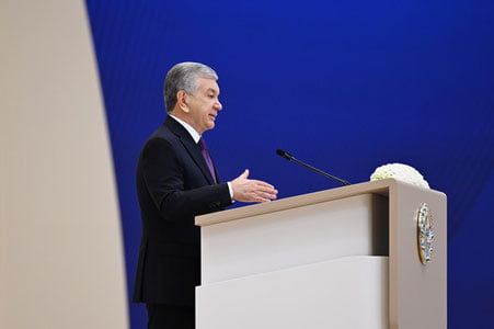 Oliy Majlisga davlat kafolati ostidagi tashqi qarzni tasdiqlash vakolati berildi