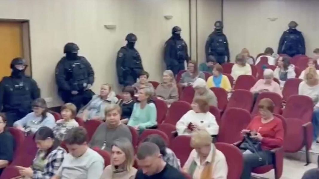 Rossiyada Zelenskiy va Ukraina Qurolli Kuchlari uchun ibodat qilgan radikal guruh faoliyati to‘xtatildi