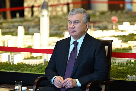 Президент Янги Тошкентдаги йирик қурилиш лойиҳалари тақдимоти билан танишди