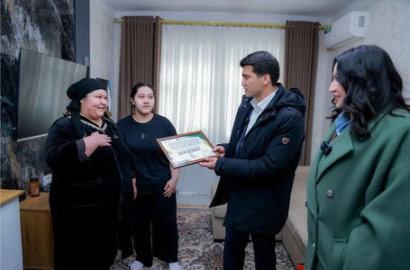 Prezident topshirig‘i bilan 100 nafar tozalik posboni farzandlarining kontrakt to‘lovi qoplab berildi