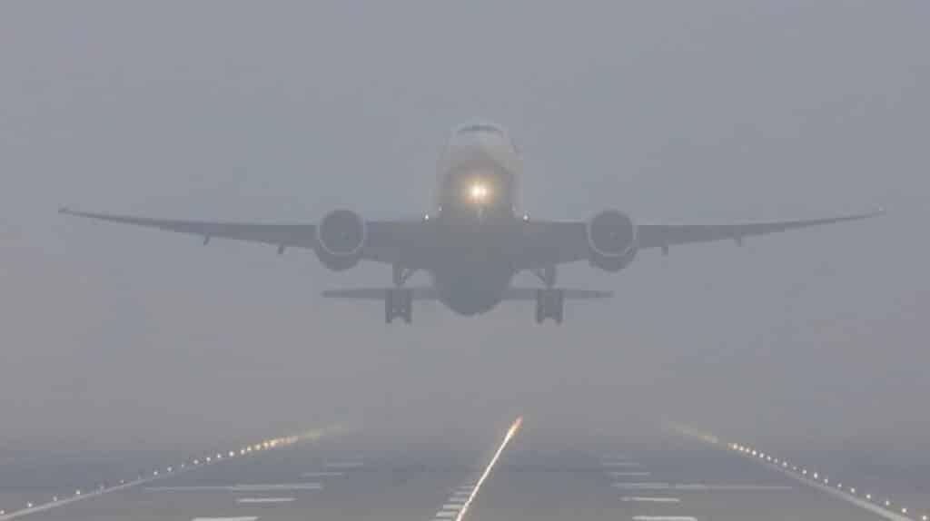 Oʻzbekistonga uchgan 23 ta reys tuman sabab muqobil aeroportlarga yoʻnaltirildi