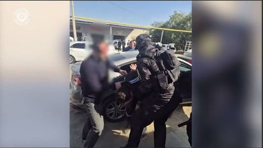 Toshkentda taksi haydovchilaridan pul yig'ib yurgan “Bichok” boshchiligidagi guruh qo'lga olindi