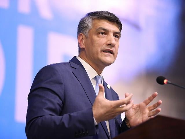 Мактабни тугатган ёшларни 1–1,5 йиллик ҳарбий хизматга жалб қилиш таклиф этилди