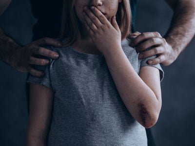 Farg‘onada 14 yoshli qiz to'rt nafar shaxs tomonidan zo'rlangani aytilmoqda