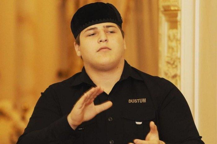 “Topshirig‘im asosida yig‘ilish o‘tkazdi” — Ramzan Qodirov o‘g‘li Adam bilan bog‘liq holat yuzasidan video e’lon qildi