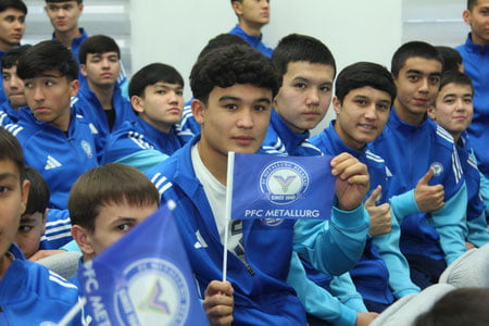 “Металлург” янги даврни бошлади: клуб расман қайта тикланди