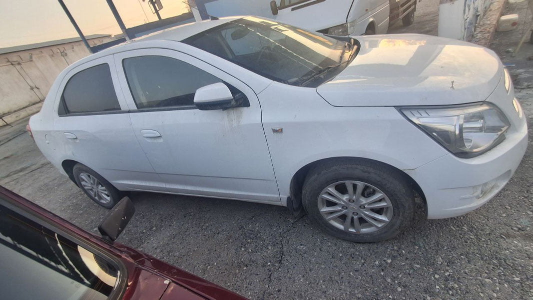 Марғилонда қарздор фуқаронинг машинаси хатланди