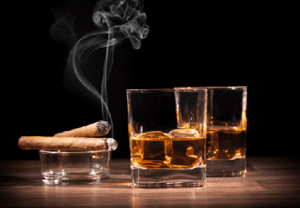 1 апрелдан алкоголь ва тамаки маҳсулотлари нақд пулга сотилмайди