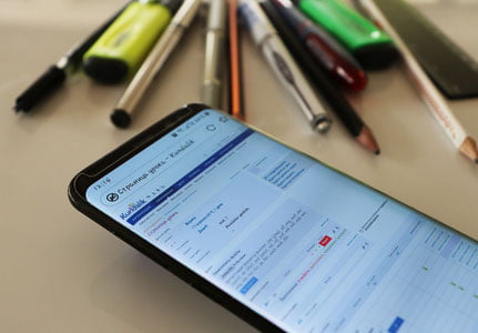Мактабларда қоғоз кундалик ва синф журналлари қайта жорий этилиши ҳақидаги хабарлар рад этилди