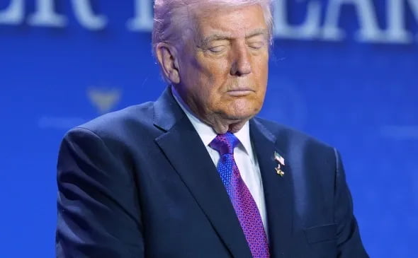 АҚШ Эрон билан савдо қилувчи мамлакатларга қўшимча божлар жорий қилди