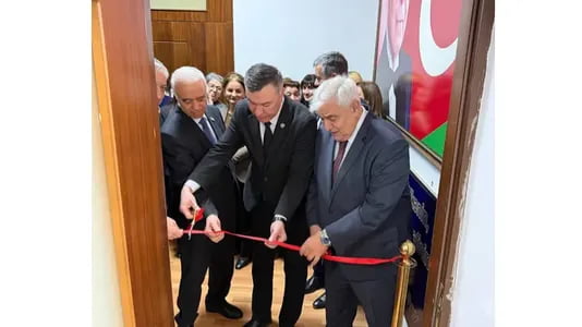 Озарбайжонда Ўзбек тили ва адабиёти маркази очилди