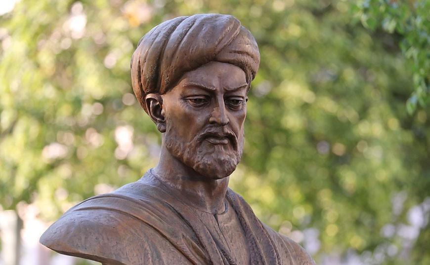 Навоийнинг миллати нима?