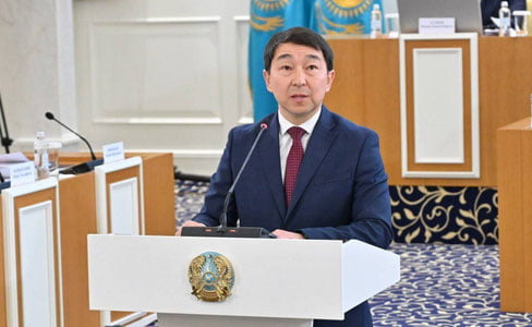 Qozog‘istonda rus tilining maqomi mustahkamlanishi mumkin