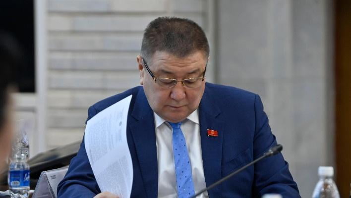 Ўзбекистон ва Қозоғистон Қирғизистондан суғориш учун олган сувга нега пул тўламайди? — депутат