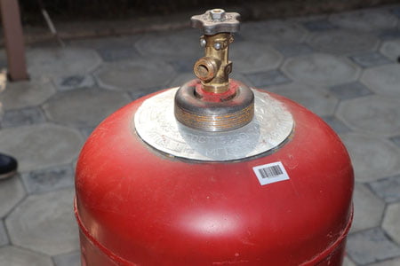 Самарқанддаги уйда газ баллони портлаб, 5 киши жароҳатланди