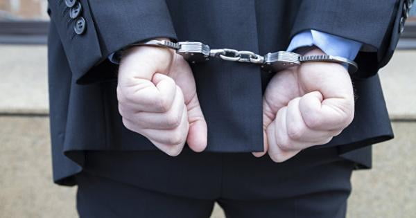 Собиқ банк ходими 9 нафар фуқаронинг омонатига хиёнат қилди