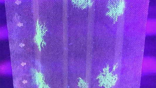 Японияда COVID-19 зарралари билан алоқа қилганда нур сочувчи ниқоб яратилди