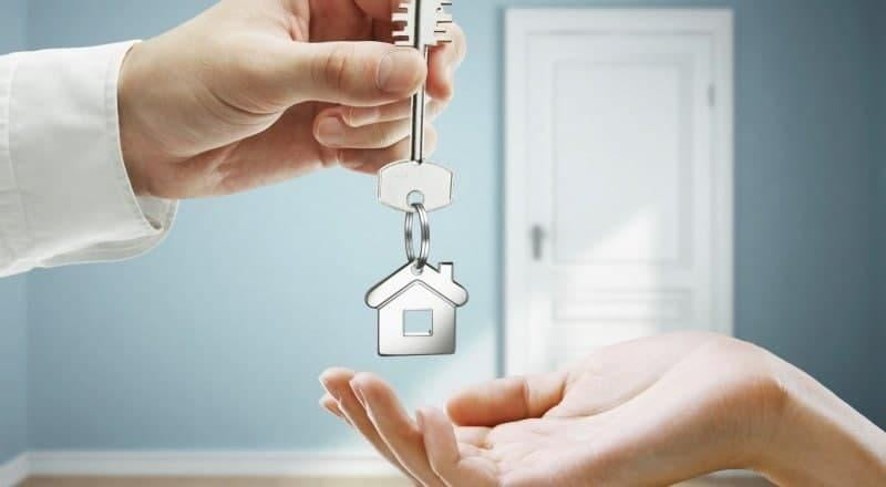 Қарздор ота алимент тўлови ўрнига фарзандларига уй берди