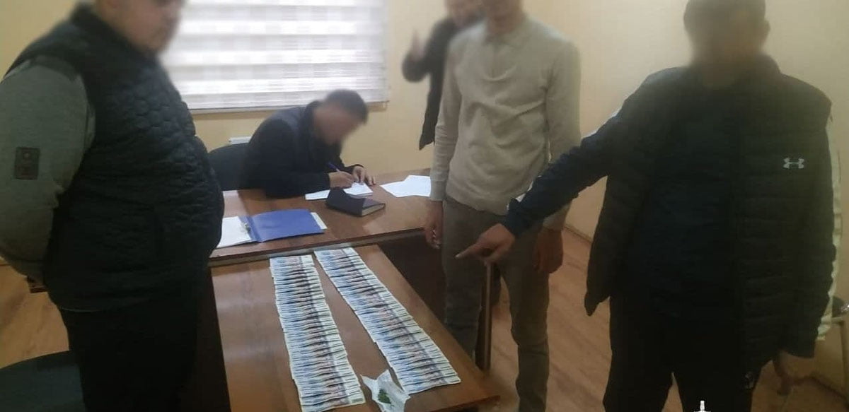 Жиззахда 60 ёшли оғуфуруш ушланди