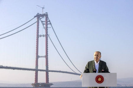 Туркияда дунёдаги энг узун осма кўприк ишга тушди