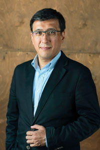 “Barchamiz qalban kosmonavtmiz”- Zafar Hoshimov