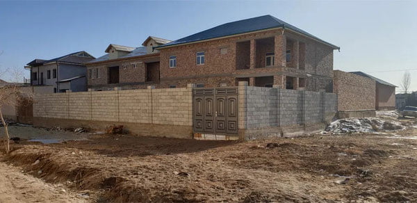 Қорақалпоғистондаги ҳужжатсиз уй-жойларга мулк ҳуқуқи бериладиган бўлди