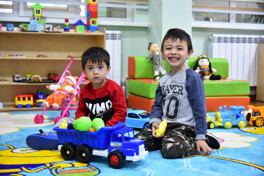 Ўзбекистонда ҳар ўнинчи бола тўйиб овқатланмасликдан азият чекмоқда