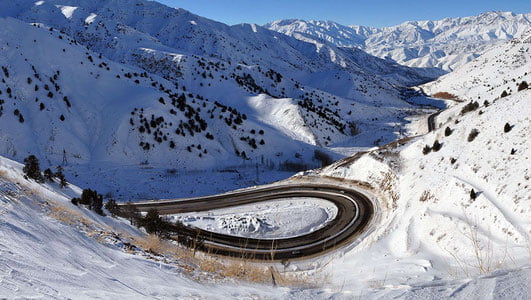 Қамчиқ довонида йўл ёпилгани айтилди