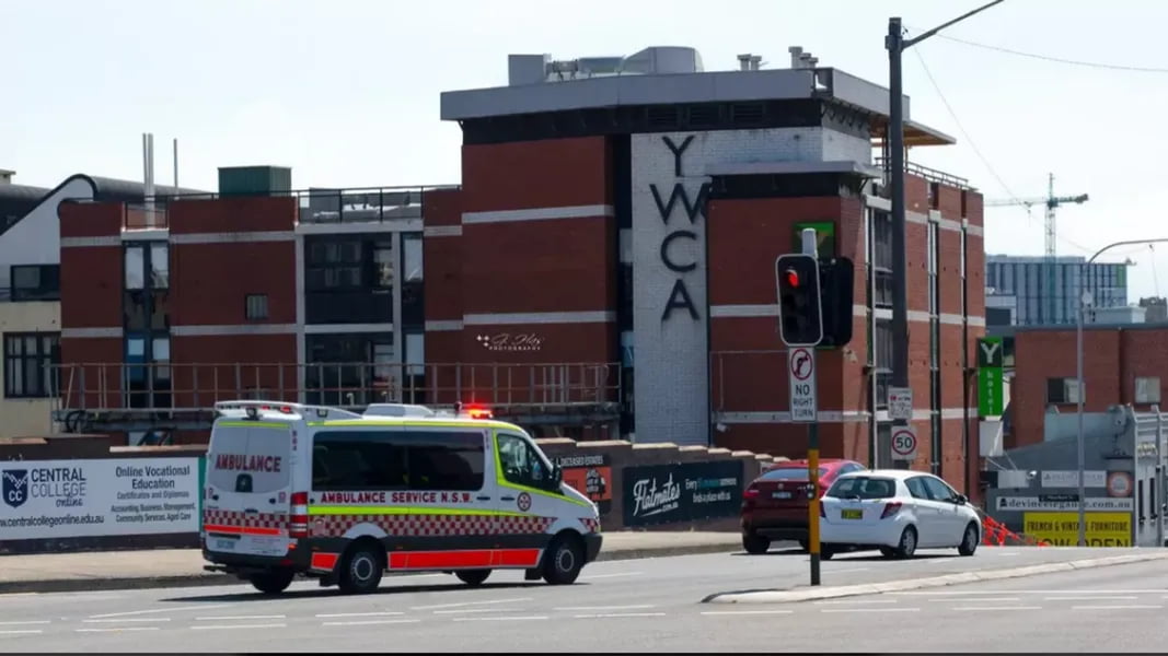 Австралияда вертолётлар тўқнашиб кетди