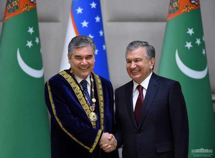 Shavkat Mirziyoyev Gurbanguli Berdimuhamedov bilan telefonlashdi