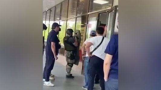 Qozog‘istonda bankda garovga olinganlar ozod qilindi