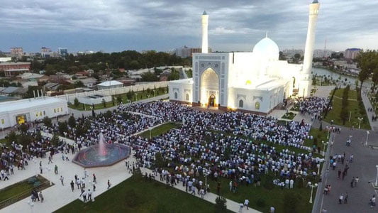 Жума табрикларини тарқатишга чеклов ўрнатилгани рад этилди