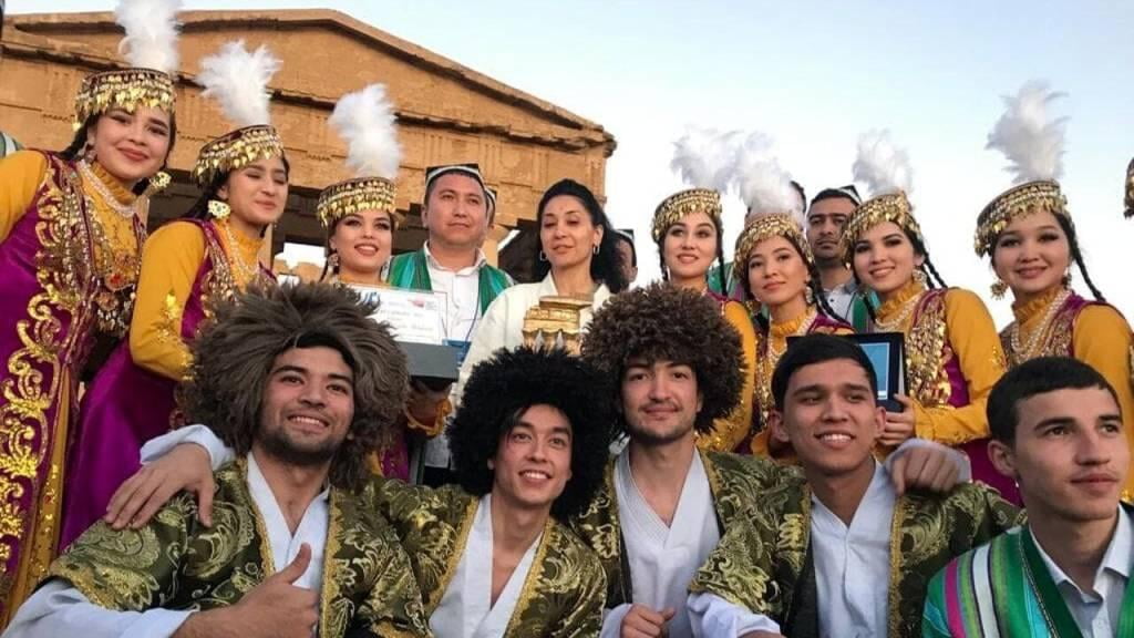 “Наврўз” ансамбли Италиядаги фестивалда ғолиб бўлди