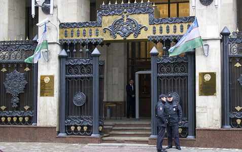 Ўзбекистоннинг Москвадаги элчихонаси Россияда бўлиб турган фуқароларга мурожаат қилди