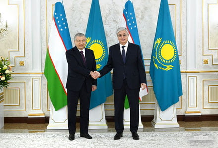 Mirziyoyev Toqayev bilan norasmiy uchrashuv o‘tkazdi