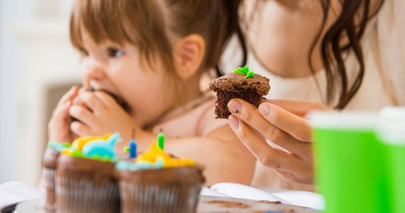 Namanganda 15 nafar bola tortdan zaharlandi