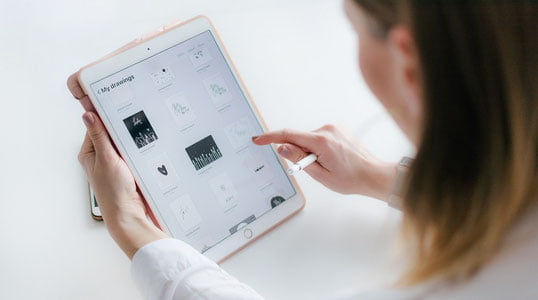 Boshlang‘ich sinf o‘quvchilariga planshet tarqatish Xorazmdan boshlanadi