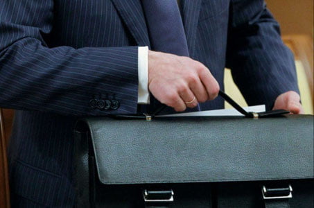 Hokimlarga taʼtil berildi