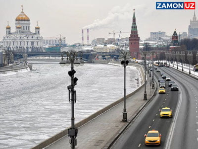 Россиядаги айрим мигрантлар такси ҳайдаш ҳуқуқидан маҳрум қилинмоқда