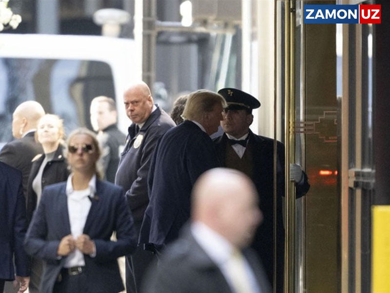 Трамп судда иштирок этиш учун Нью-Йоркка етиб келди