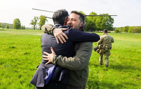 Зеленский Лондонда Риши Сунак билан учрашди