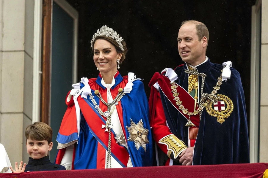 Шаҳзода Уильям ўзининг тож кийиш маросимига тайёрланмоқда