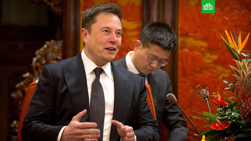 Илон Маск дунёнинг энг бой одамлари рейтингида яна биринчи