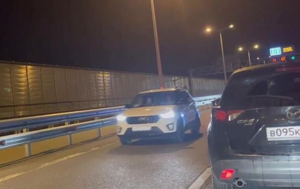 Қрим кўпригида транспорт ҳаракати тикланди