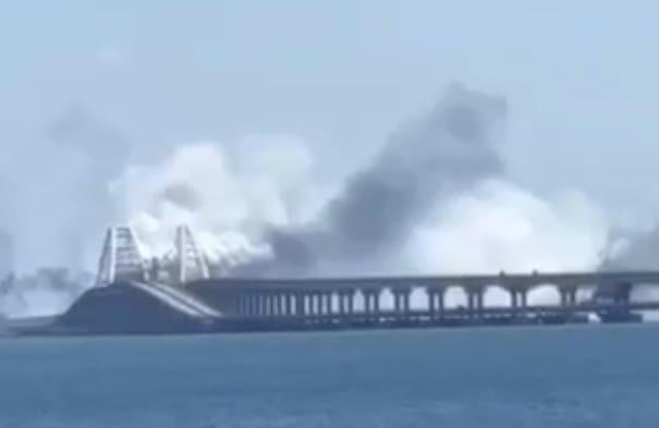 Қрим кўпригига ракета ҳужуми уюштирилди