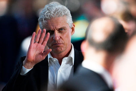 Rossiya fuqaroligidan voz kechgan milliarderlar