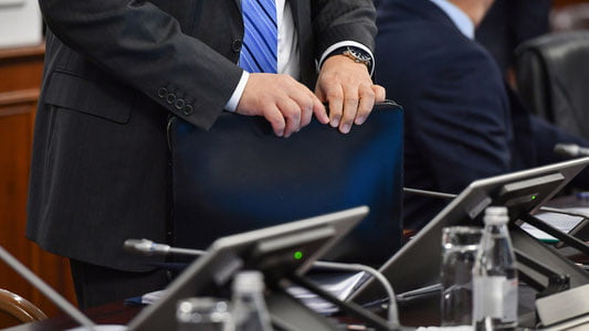 Қорақалпоғистонда 2023 йилда ўтказилган 1356 та «тендер»нинг 773 тасида қонун бузилиш ҳолатлари аниқланди